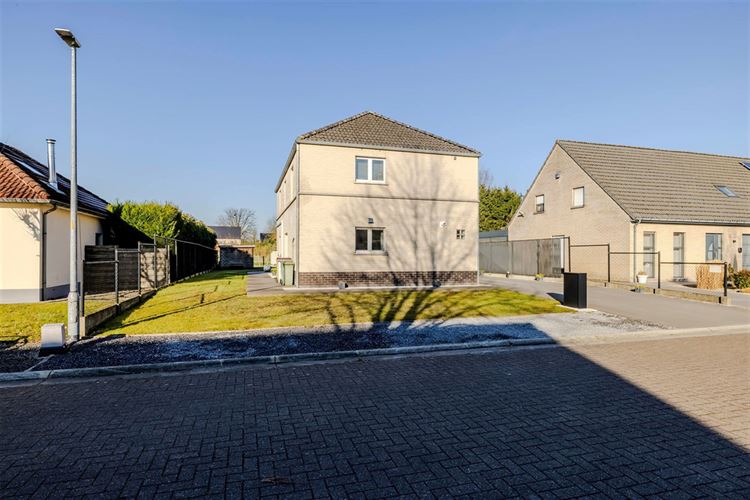 Foto 2 : eigendom met karakter te 2400 MOL (België) - Prijs € 449.000