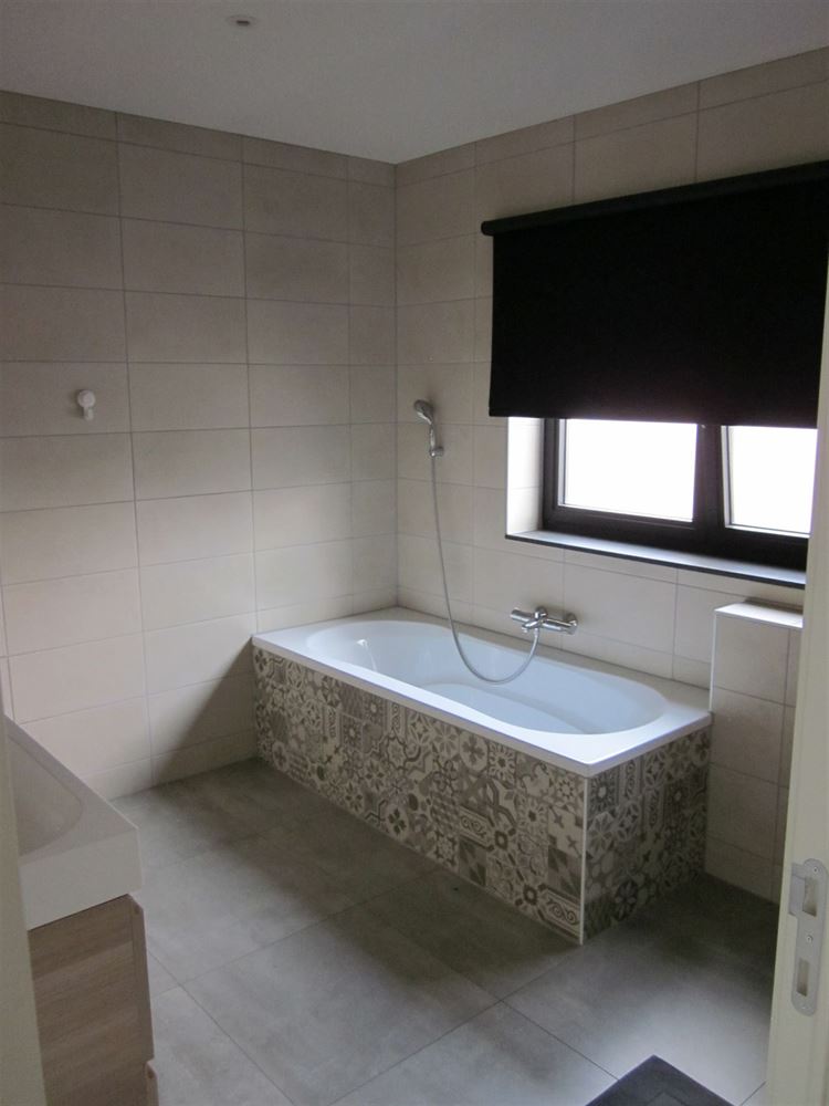 Foto 7 : dakappartement te 2440 GEEL (België) - Prijs € 1.300