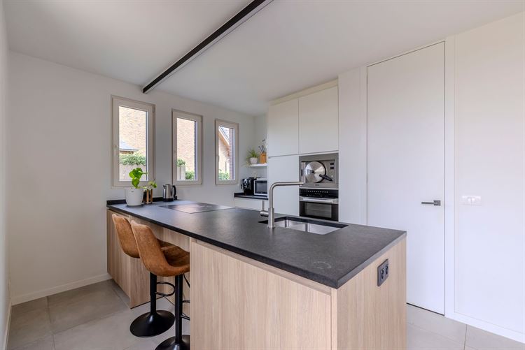 Foto 11 : gerenoveerde woning te 2460 KASTERLEE (België) - Prijs &euro; 550.000