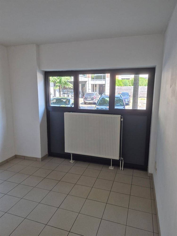 Foto 15 : app (GLVL) te 2400 MOL (België) - Prijs &euro; 198.000