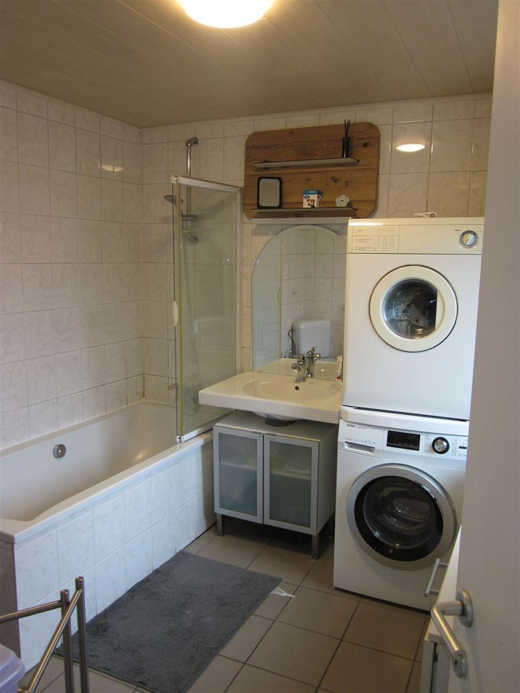 Foto 10 : eigendom met karakter te 2200 HERENTALS (België) - Prijs &euro; 1.095