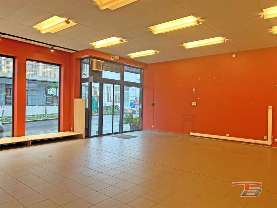 Rez-de-chaussée commercial