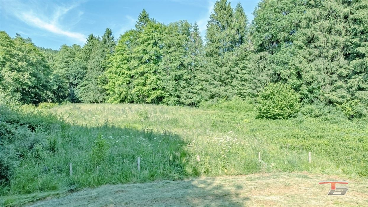 Terrain libre de constructeur avec permis pour 2 maisons