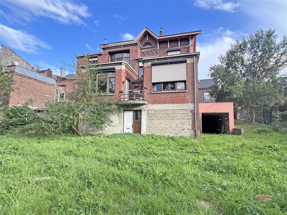 Immeuble de rapport de 4 appartements
