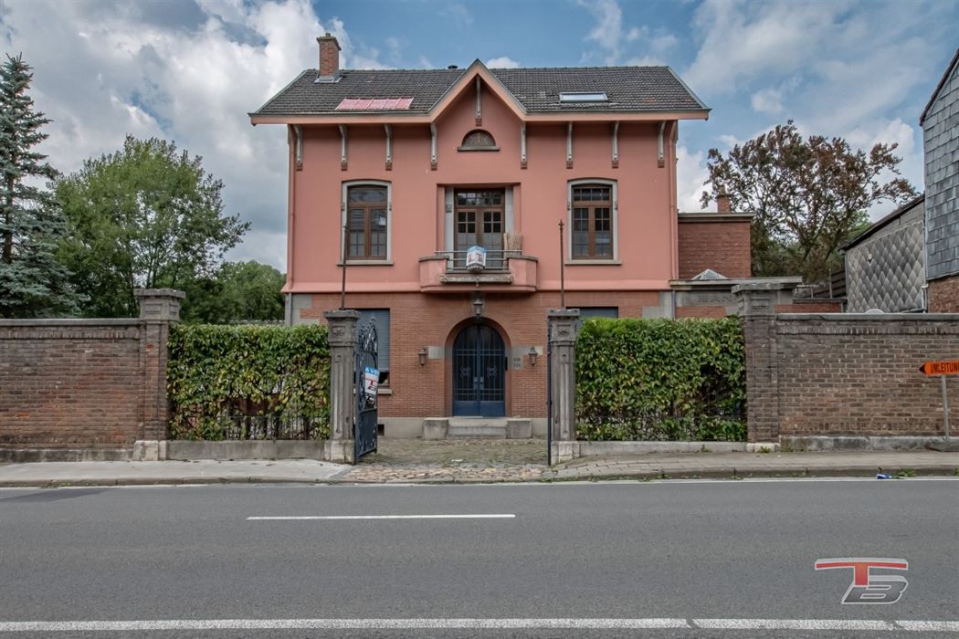Immeuble de rapport de 4 appartements