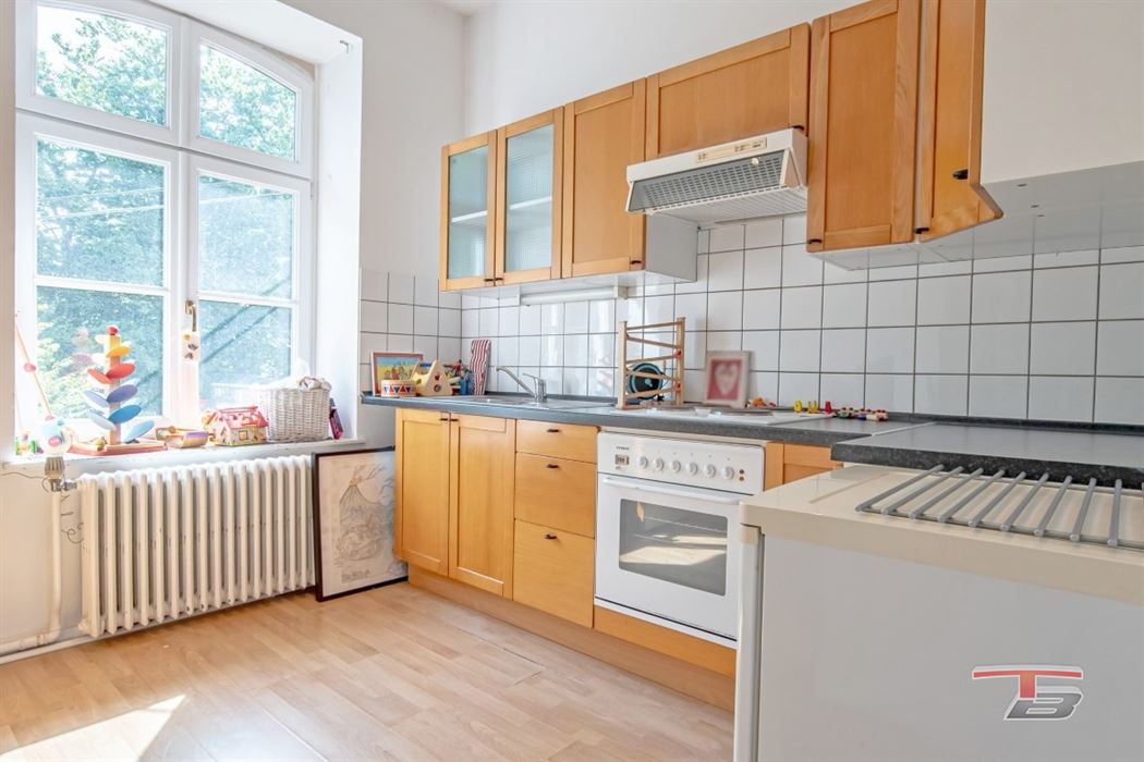 Idéal pour restaurant + 4 appartements (ou Airbnb)