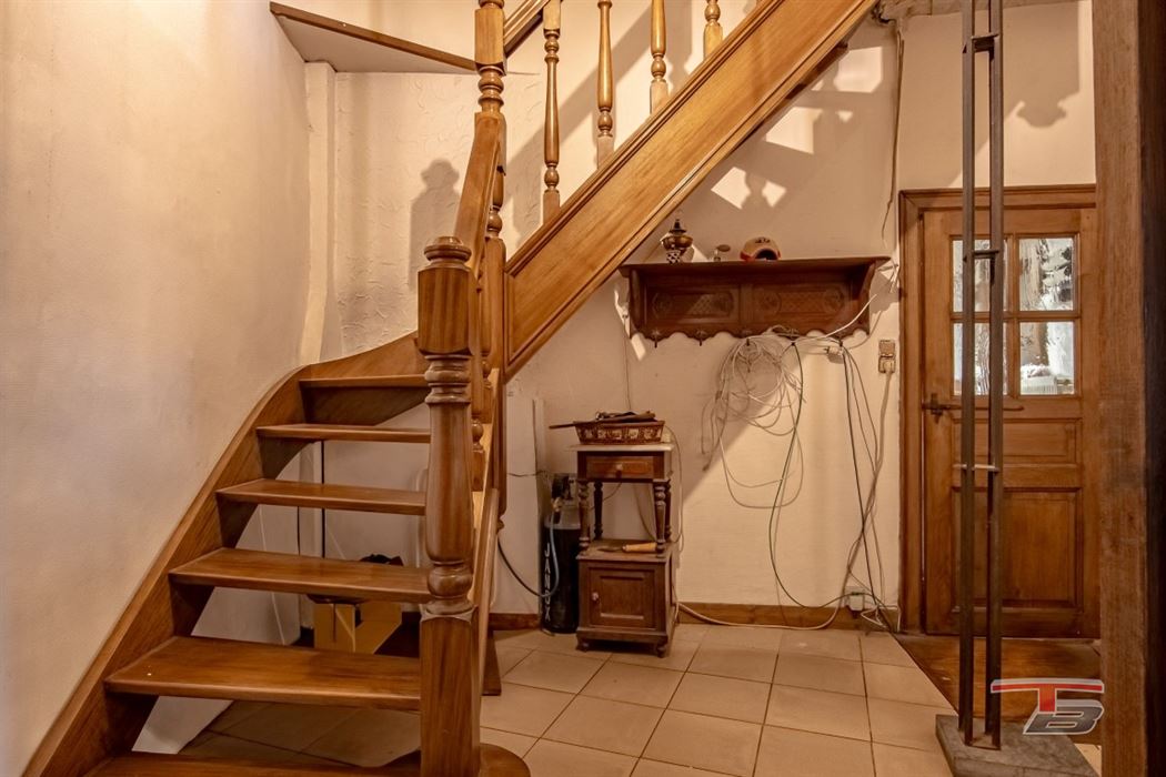 Spacieuse maison 3 ch (poss. 4) avec vue à 2 pas du centre