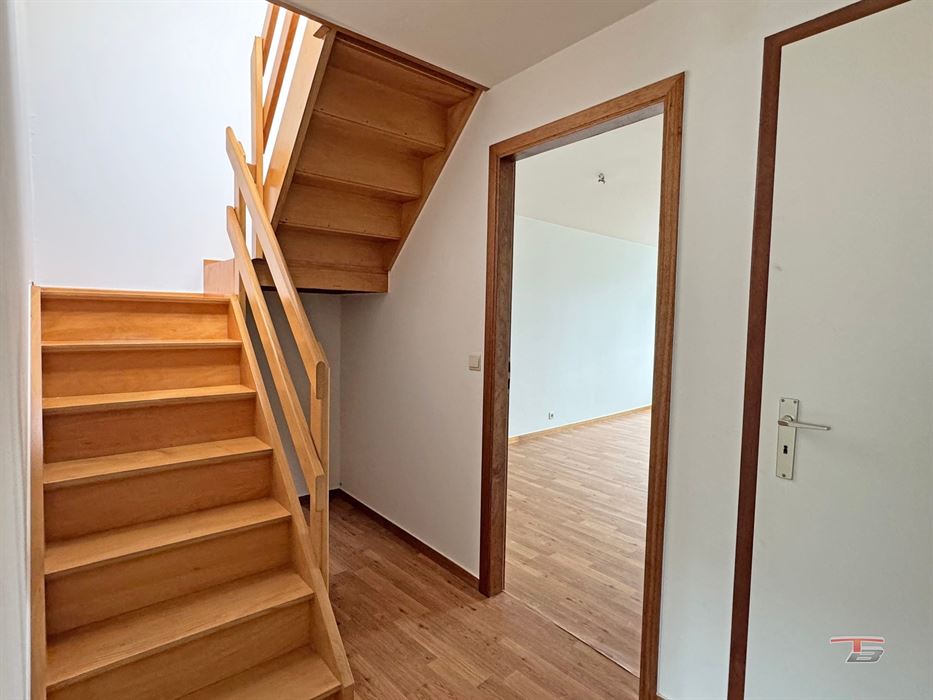 Duplex avec chambre et bureau dans le centre ville de Spa
