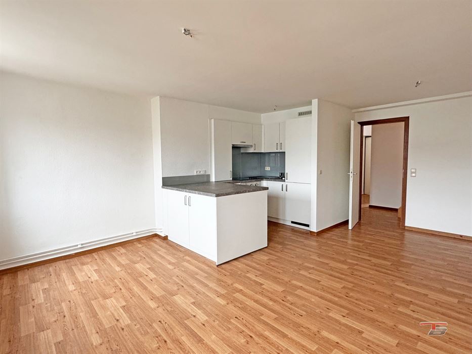 Duplex avec chambre et bureau dans le centre ville de Spa