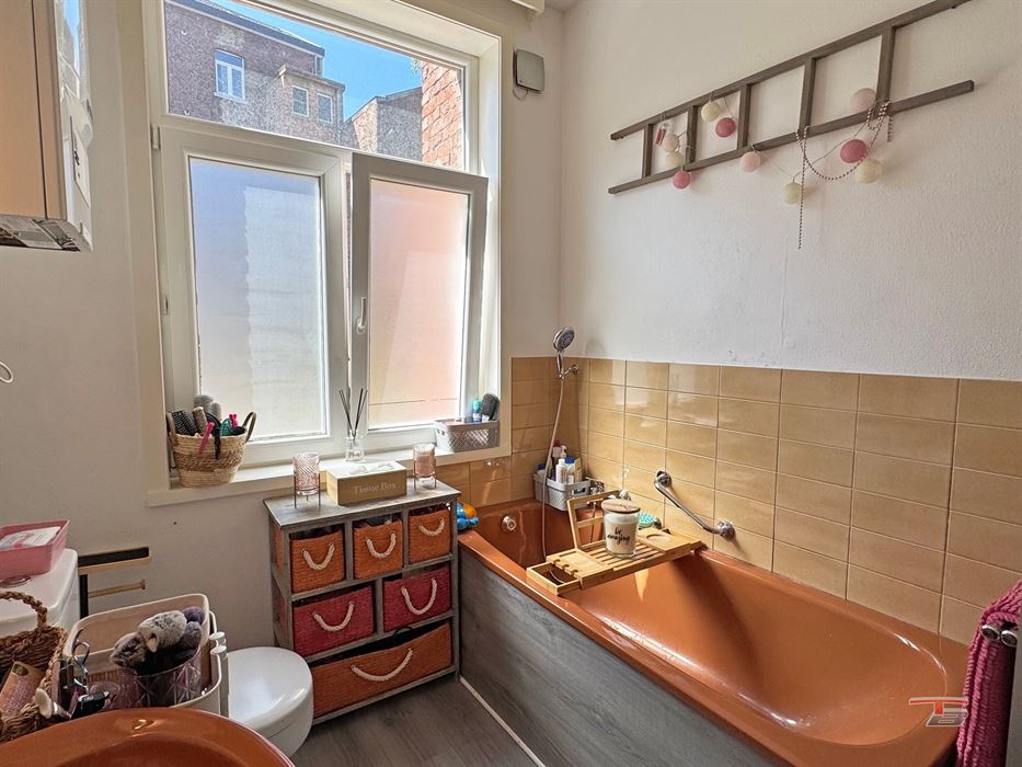 Immeuble de rapport de 3 appartements avec terrasse et jardin