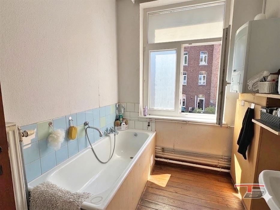 Immeuble de rapport de 3 appartements avec terrasse et jardin