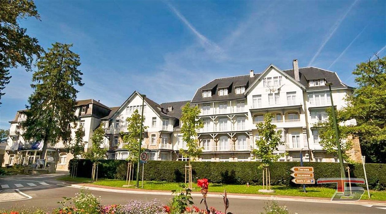 Suite d'hôtel récemment rénové au 4° étage du Radison Blu