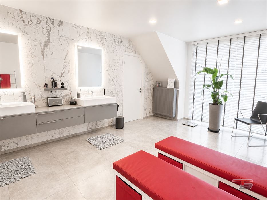 Penthouse spacieux et moderne au cœur de Spa