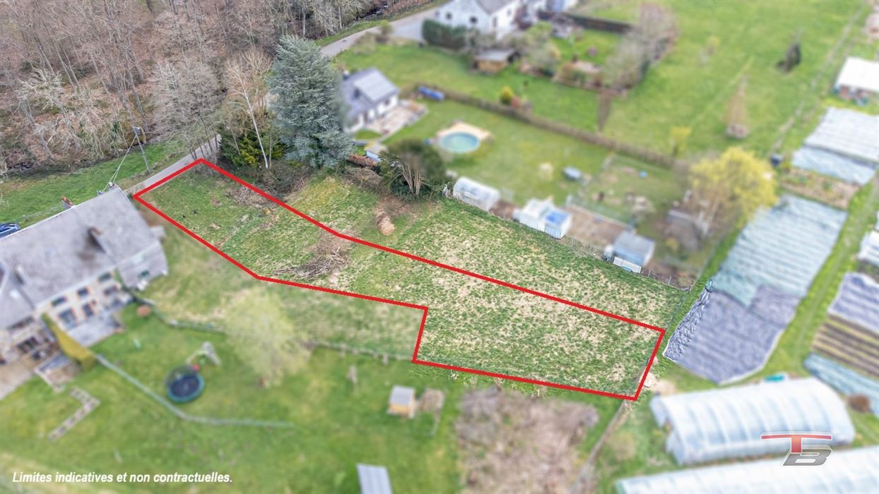 RARE - Terrain avec permis dans un quartier calme et prisé de Nivezé