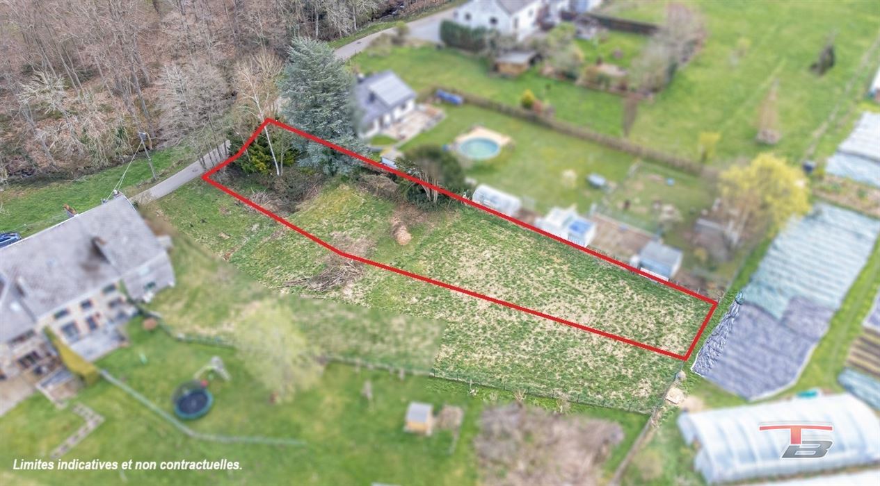 RARE - Terrain avec permis dans un quartier calme et prisé de Nivezé