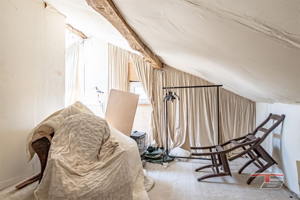 Spacieuse ferme à colombage au coeur du hameau de Roanne
