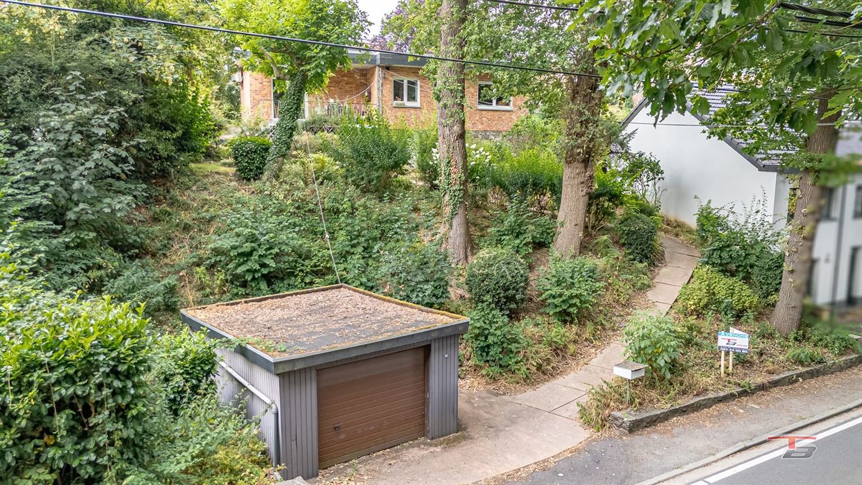 Bungalow une chambre sur terrain de 610 m² situé à Embourg