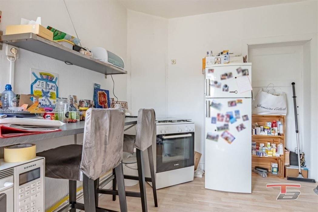 Immeuble de rapport de 2 appartements avec garage et jardinet