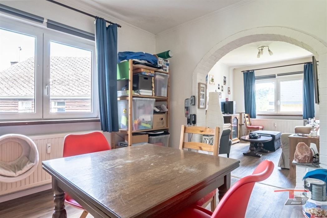 Immeuble de rapport de 2 appartements avec garage et jardinet