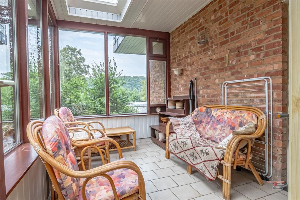 Bungalow une chambre sur terrain de 610 m² situé à Embourg