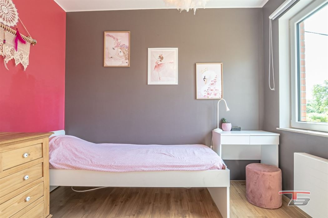 Villa de plain pied au calme dans un quartier résidentiel prisé
