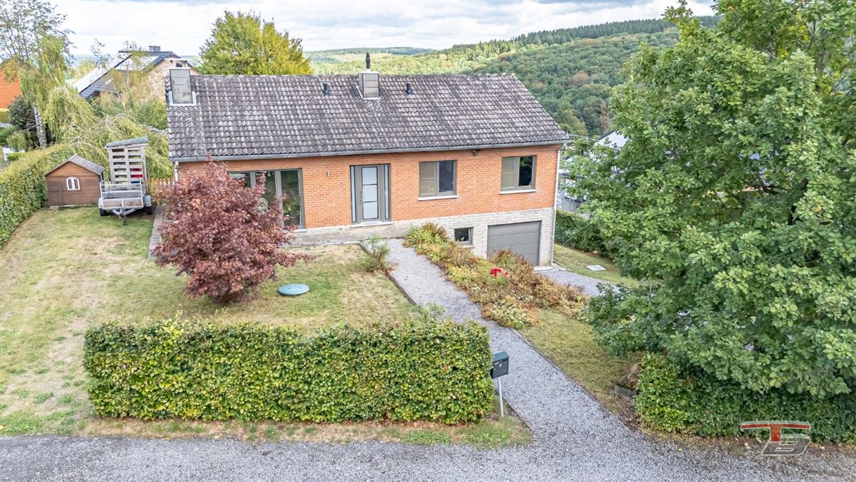 Villa de plain pied au calme dans un quartier résidentiel prisé