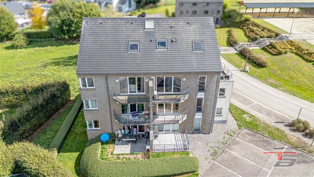Appartement lumineux avec terrasse situé au calme dans le centre