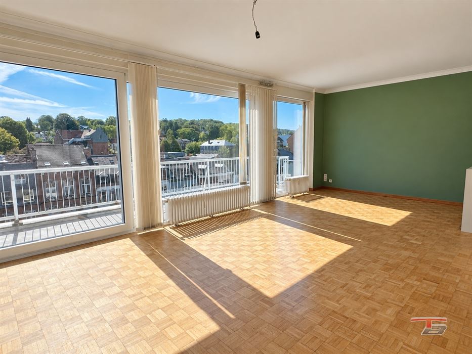 Appartement 3 chambres avec vue panoramique au centre de Spa