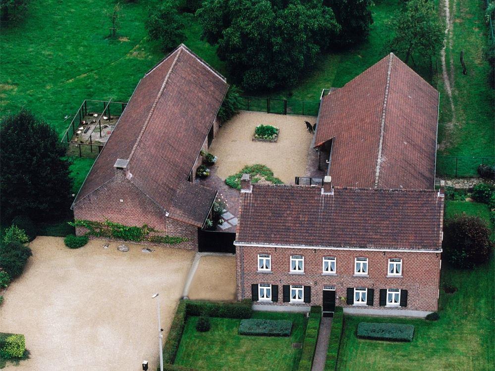 Rustig gelegen hoeve met bijgebouwen op ± 5ha
