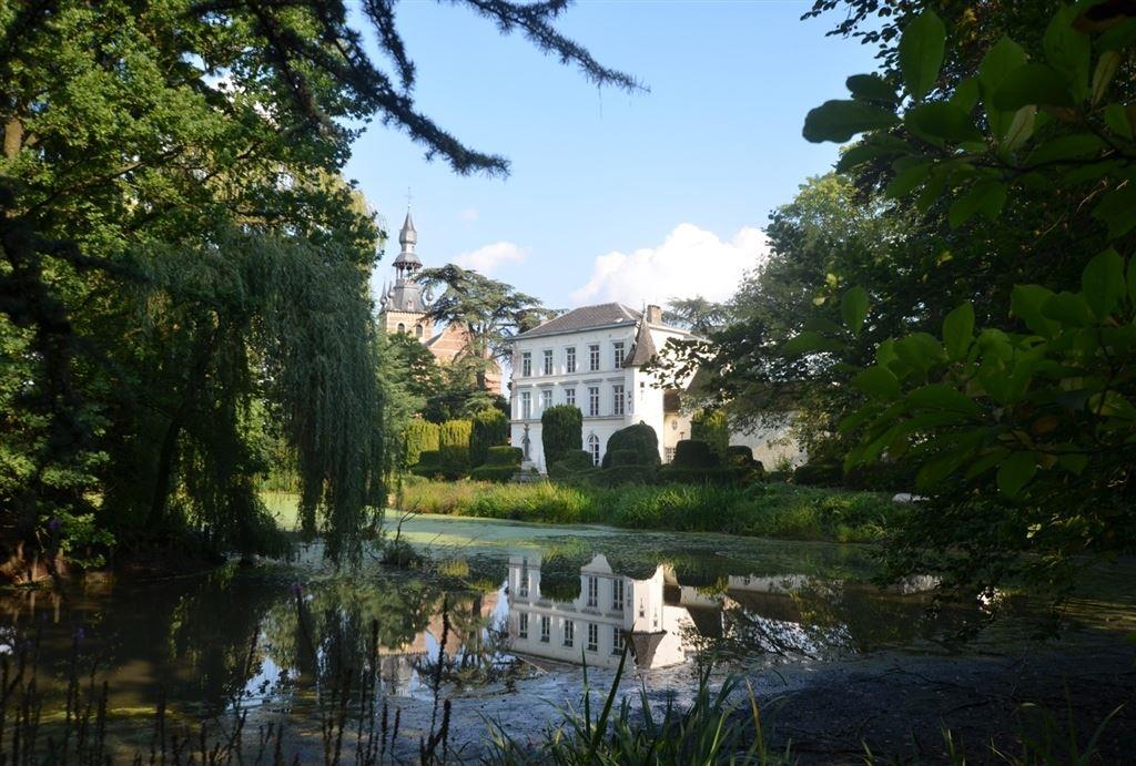 Op te frissen Kasteeldomein op ± 7 ha