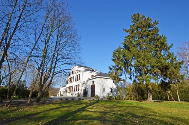 Uniek kasteeldomein op ±7ha nabij het centrum van Hasselt