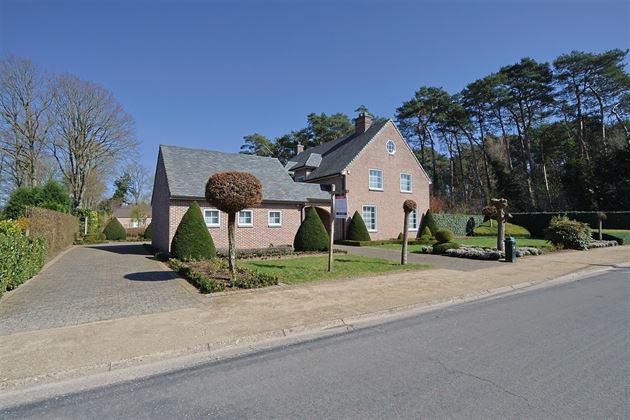 Tijdloze residentiële villa in doodlopende straat