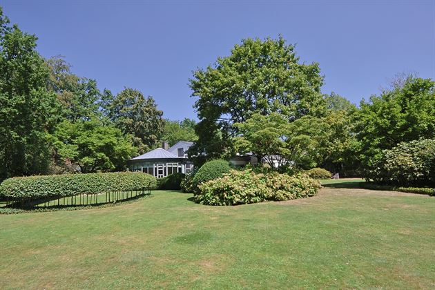 Tijdloze villa op goed bereikbare locatie in Bokrijk