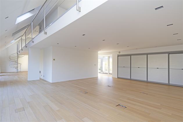 Kantoor of praktijk op een zichtlocatie