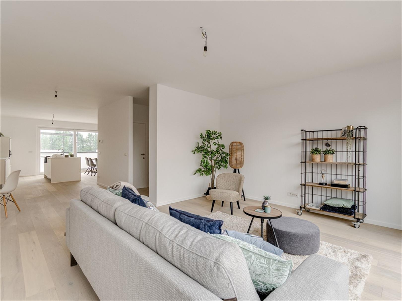 Heirbaan  126-128, 2070 Burcht