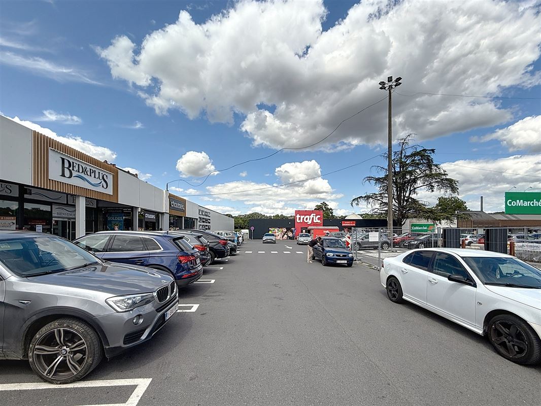 Surface commerciale en plein centre-ville