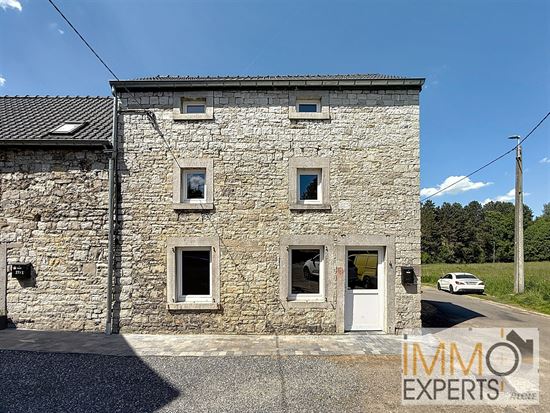 !!!!Option!!!Maison en pierre du pays dans un environnement calme