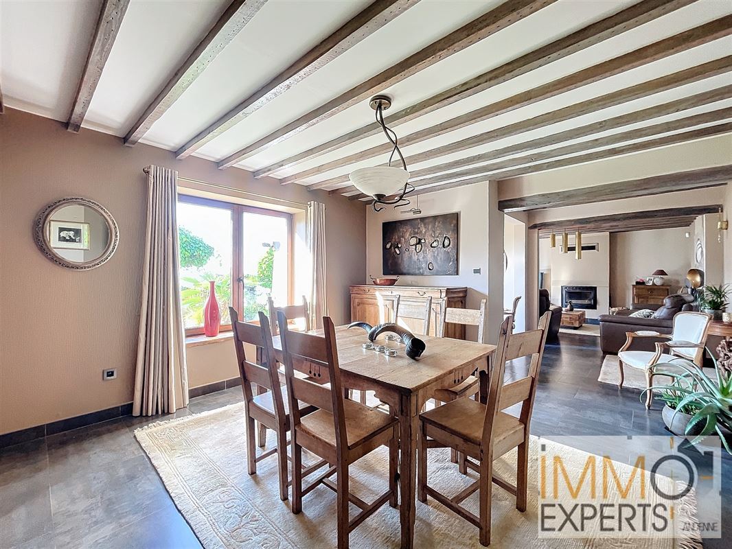 !!Option!!Splendide maison 4 façades à Stud