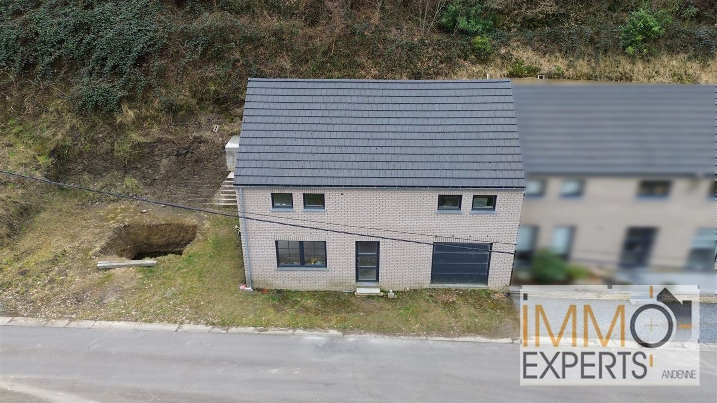 !!!!Option!!Gros oeuvre fermé dans une rue calme de Ben-Ahin