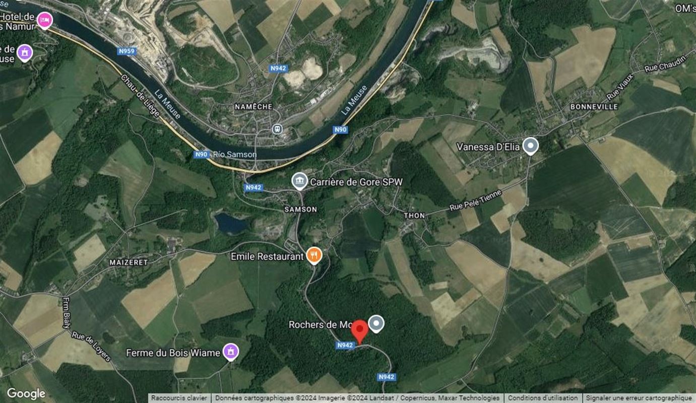 !!!Option!!!Maison avec commerce en rez de chaussée