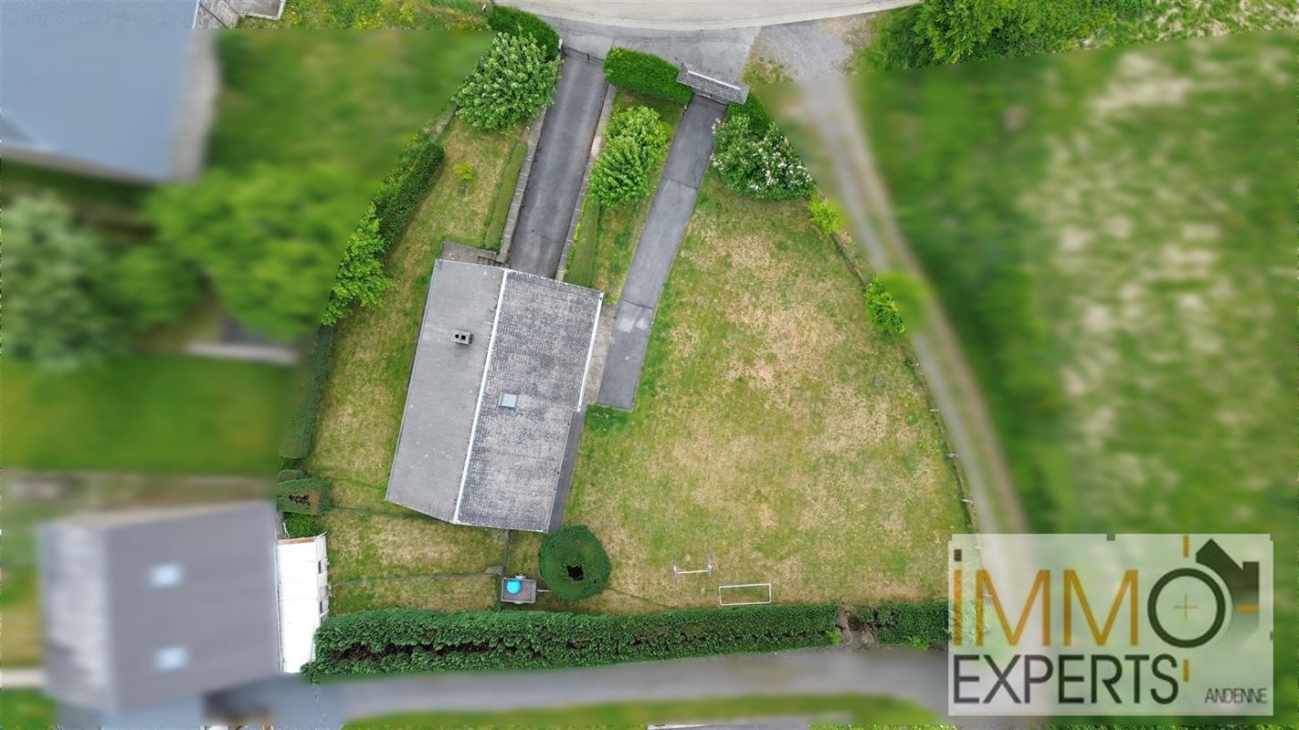 Villa 5 chambres à deux pas de la frontière française