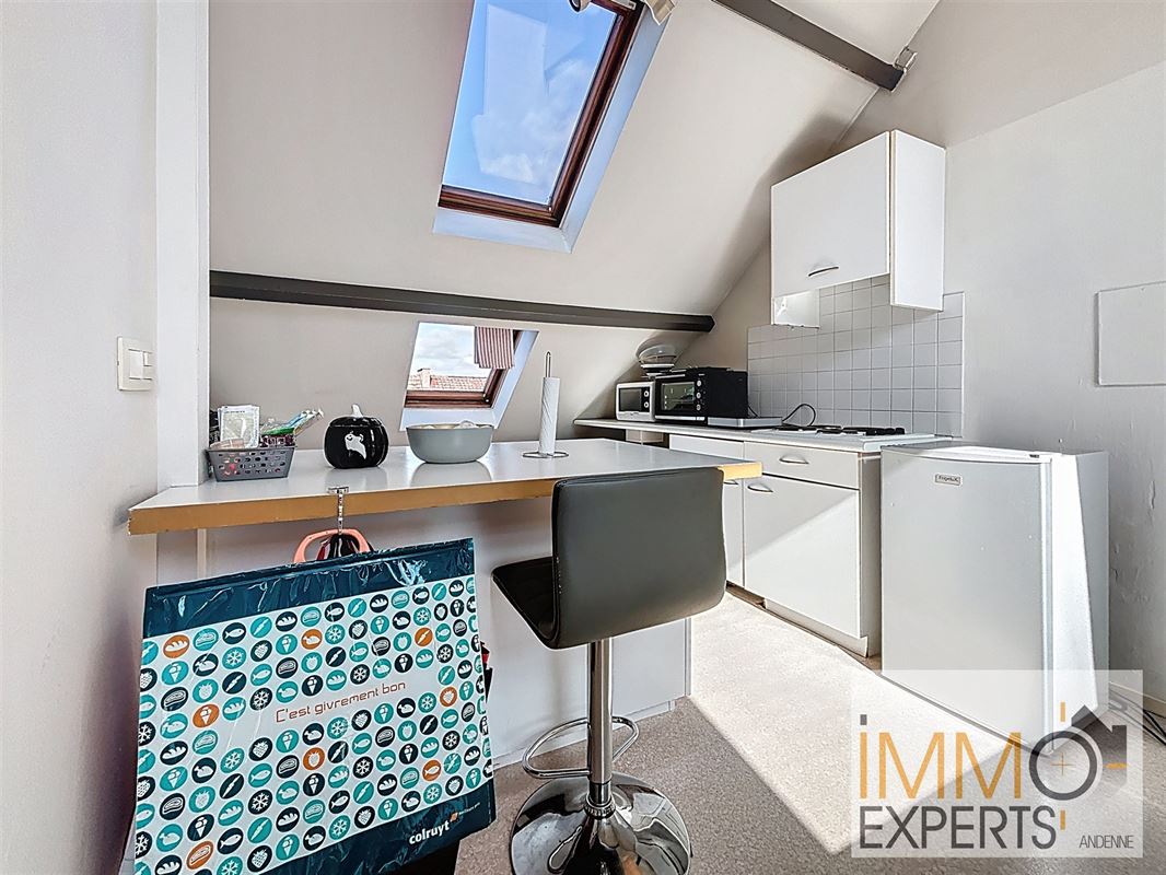 Studio en plein centre-ville d'Andenne