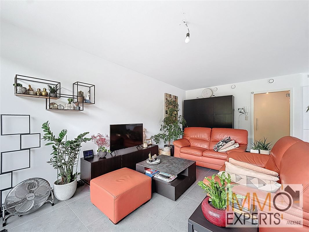!!!Option!!!Superbe penthouse 3 chambres en bord de Meuse