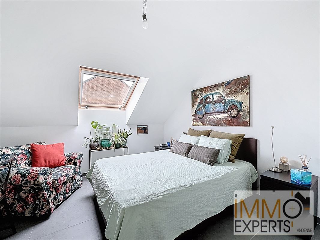 !!!Option!!!Superbe penthouse 3 chambres en bord de Meuse