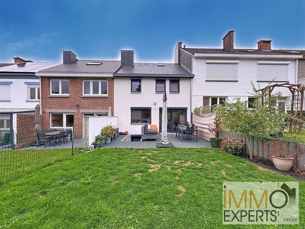 !!!OPTION!!!Spacieuse maison dans un quartier calme