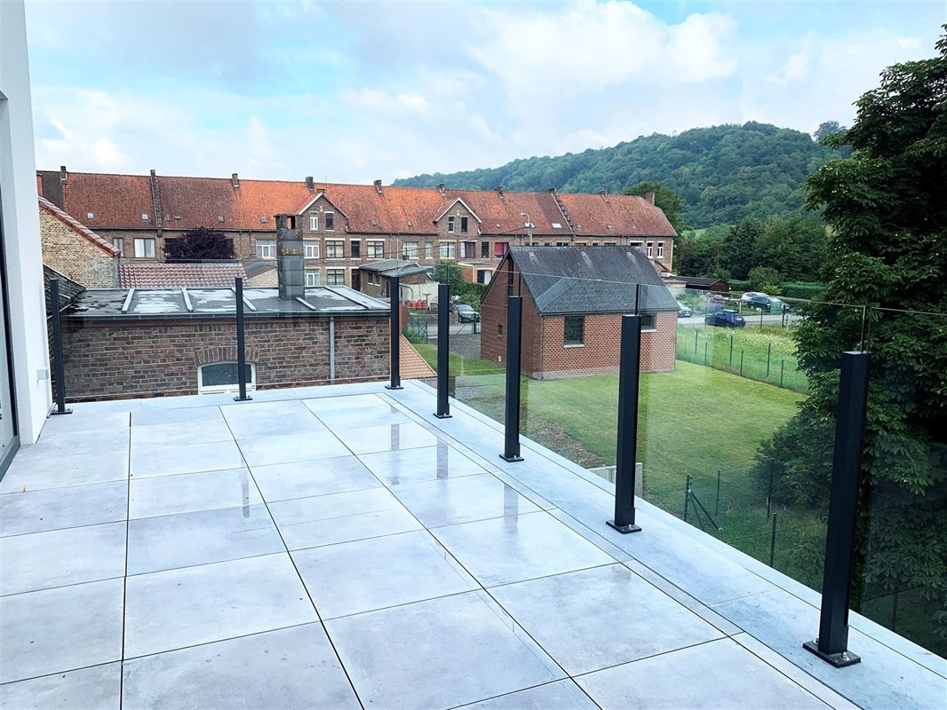 Appartement 3 chambres avec terrasse!!!LOUE!!!