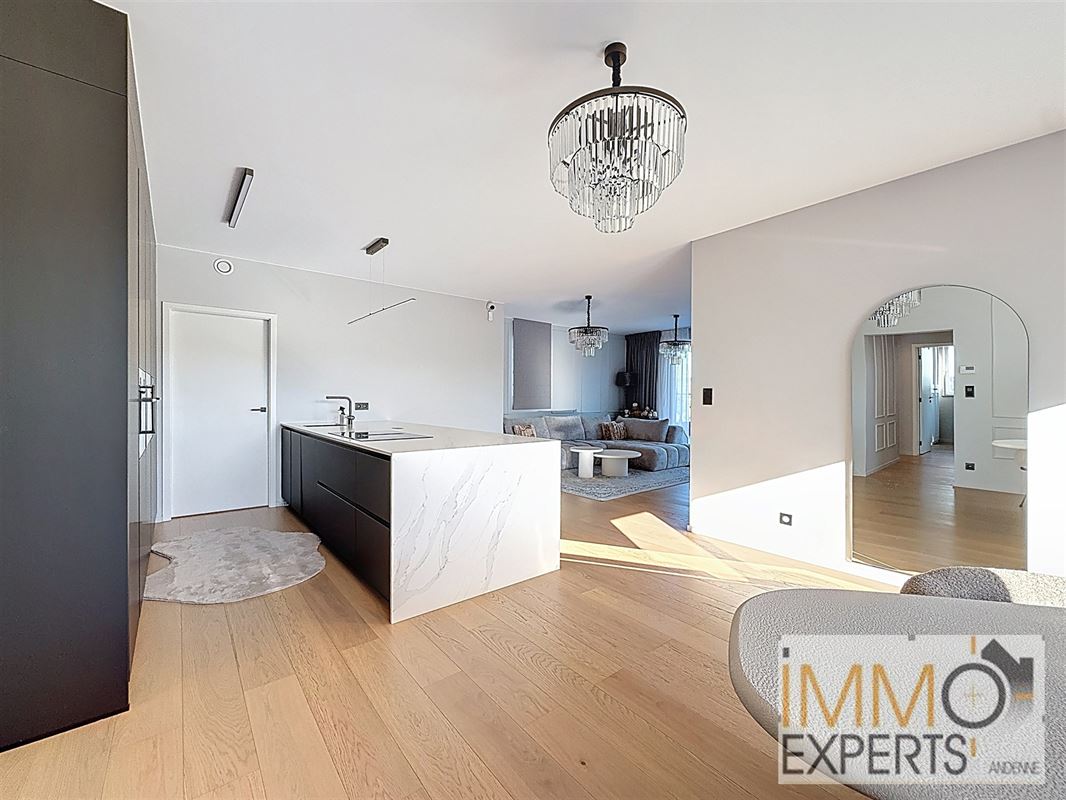 Superbe penthouse dans une résidence neuve