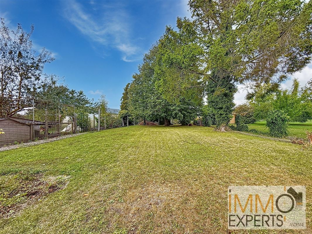 !!!Option!!Jolie maison dans le village prisé de Vezin