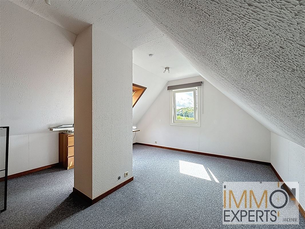 !!!!Option!!!Superbe Villa sur les hauteurs d'Andenne