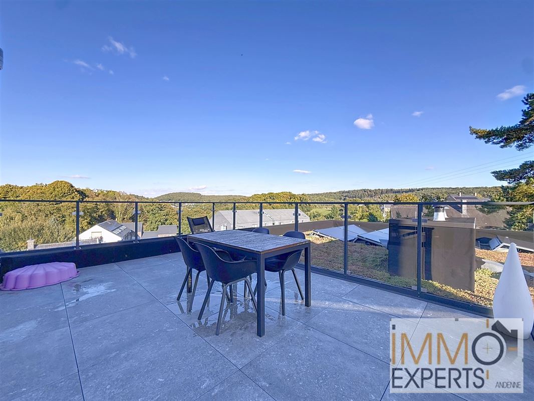 Superbe penthouse dans une résidence neuve